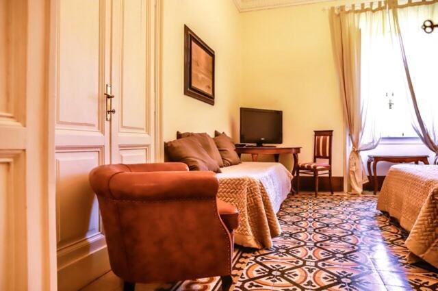 Elena S House Bed & Breakfast *